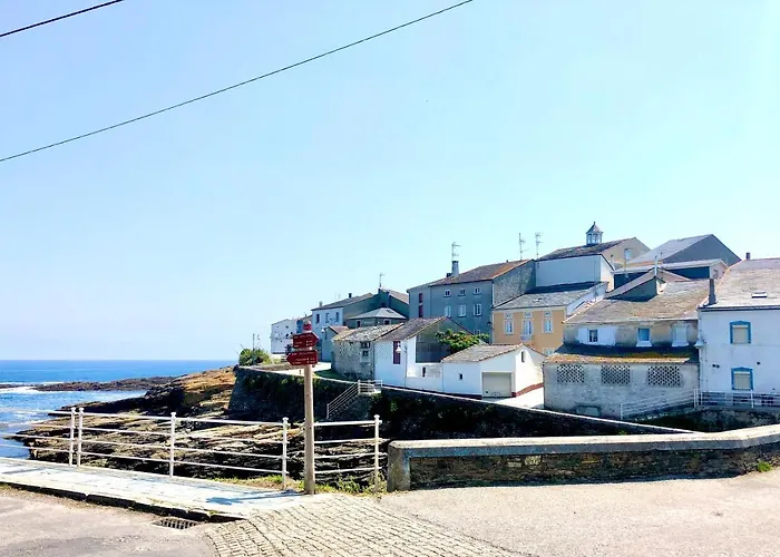 Apartamentos Turisticos Casa Dina